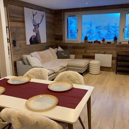 1650 Moriond - 2 Double Bedroom Near Snow Front