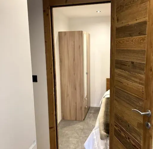 1650 Moriond - 2 Double Bedroom Near Snow Front Апартаменты